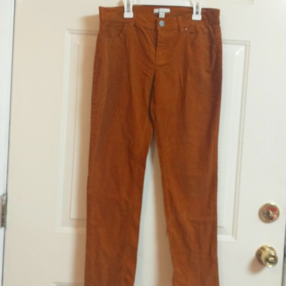 Women size 4 Corduroy pants by New York & company